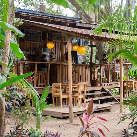 Casa Del Mar Surf Destiny Hostel Playa Santa Teresa  Kültér fotó